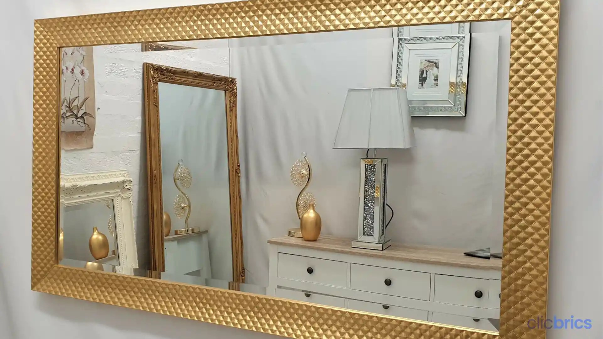 10 Latest Mirror Frame Designs For Next Home Makeover(2023)